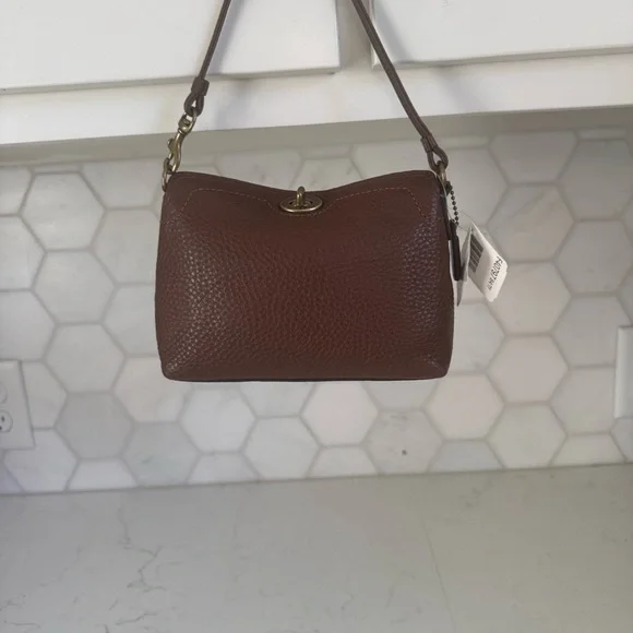 COACH NWT 2007 Chelsea Pebbled Leather Mini bag/Wristlet - Picture 3 of 8